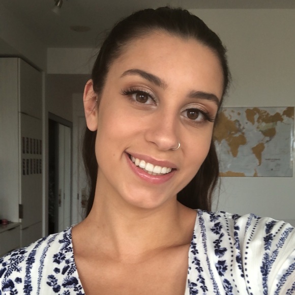 Meet your Posher, Sophie - Picture 1 of 1